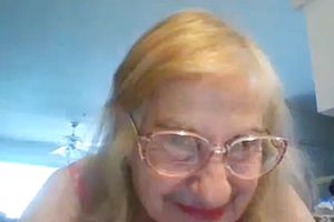 Granny,mature,webcam,straight